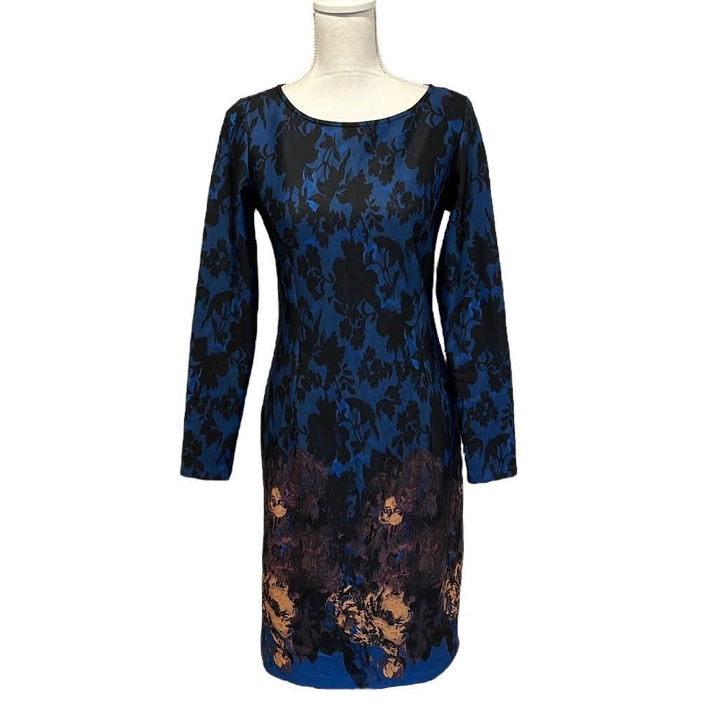 Isle by Melis Kazan Blue and Black Floral Print Shift Dress Size Medium